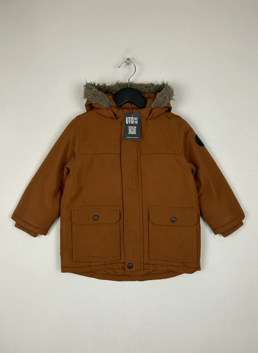 Buy online pre-used, pre-loved 100% Original branded clothes Cool Club (bj-18) available in Pakistan. Top international UK brands available.