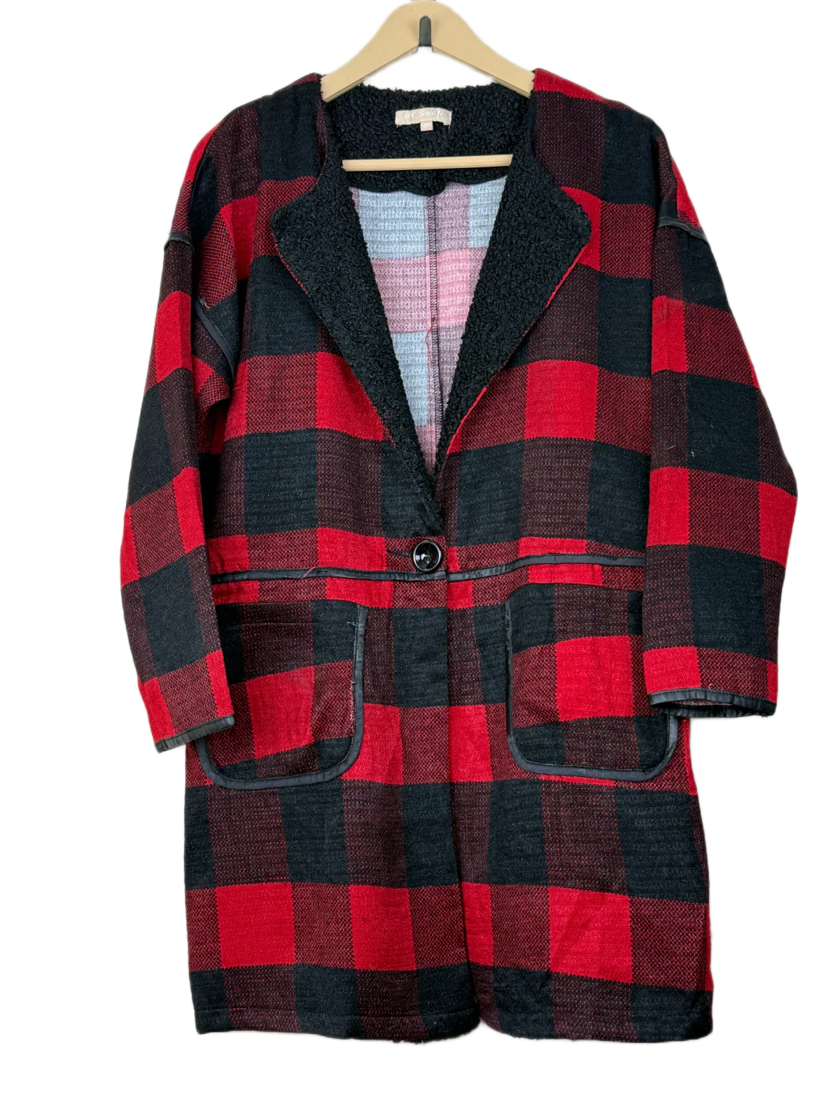 Buy online pre-used, pre-loved 100% Original branded clothes Swan (LC-12) available in Pakistan. Top international UK brands available.