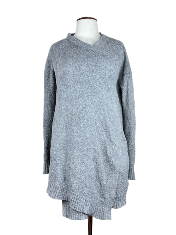 Buy online pre-used, pre-loved 100% Original branded clothes Ugg (LC-32) available in Pakistan. Top international UK brands available.