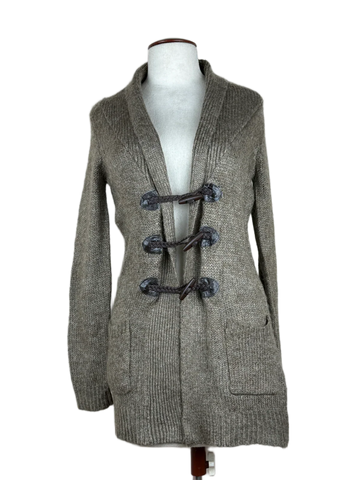 Buy online pre-used, pre-loved 100% Original branded clothes F&F (LC-50) available in Pakistan. Top international UK brands available.