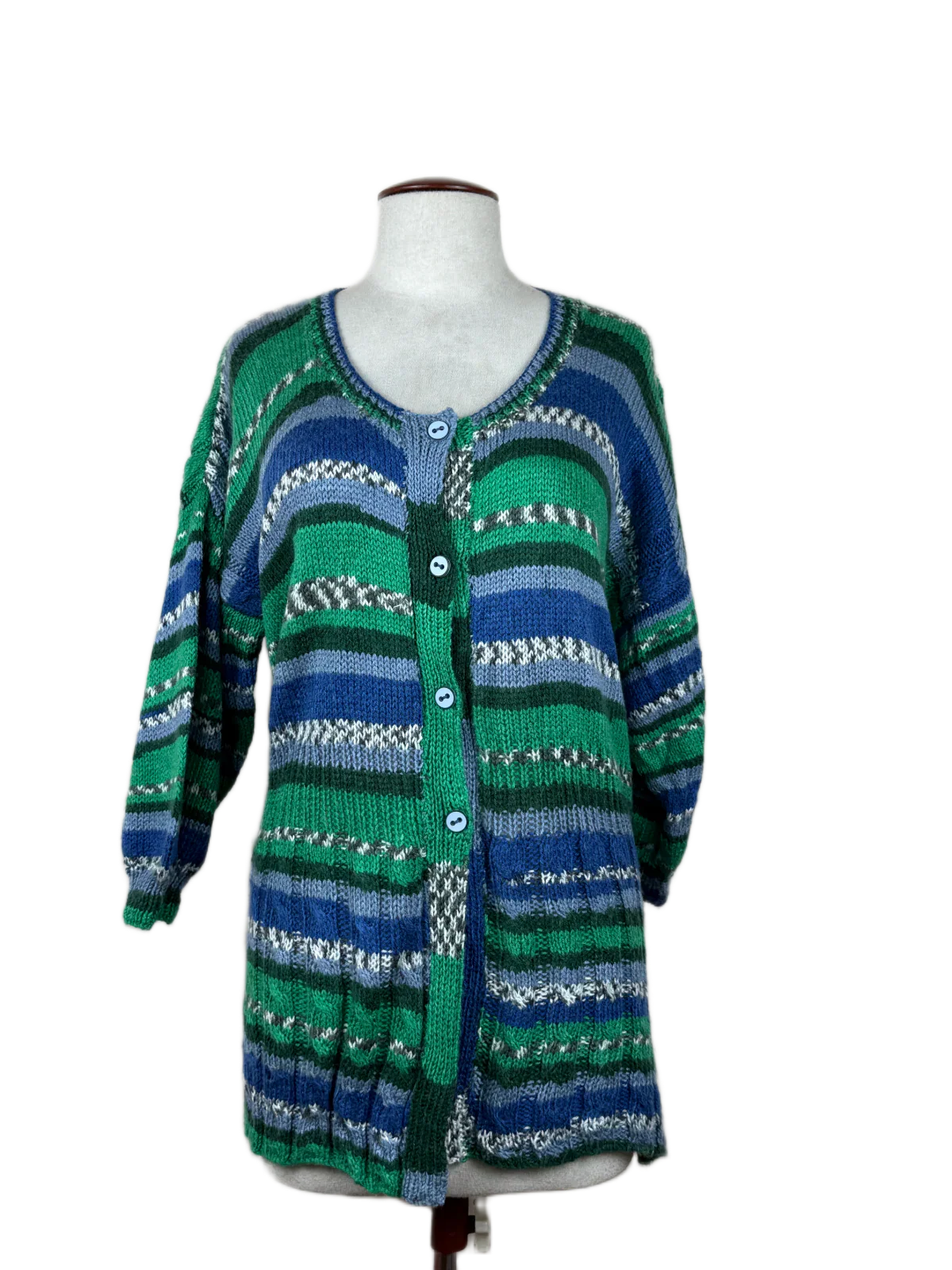 Buy online pre-used, pre-loved 100% Original branded clothes Unknown (LC-85) available in Pakistan. Top international UK brands available.