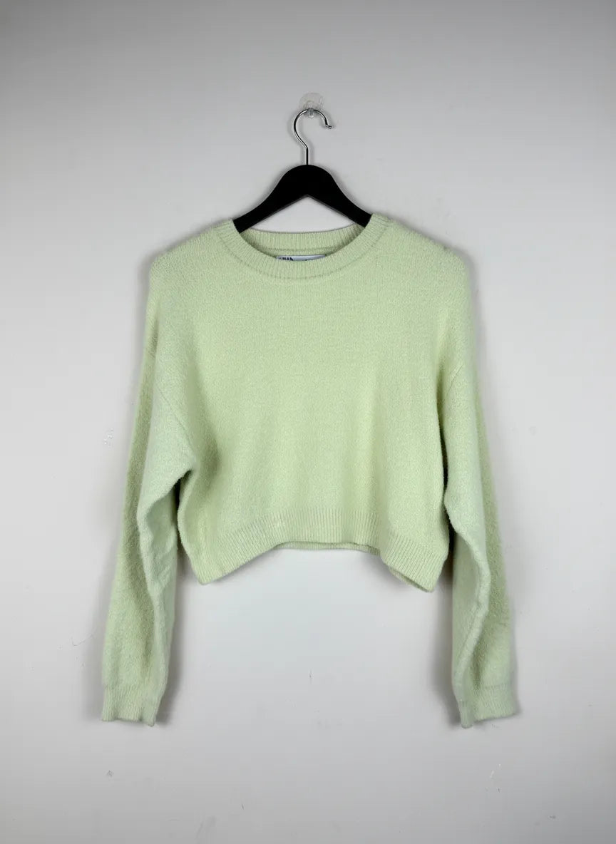 Buy online pre-used, pre-loved 100% Original branded clothes Zara (WWCT-110) available in Pakistan. Top international UK brands available.