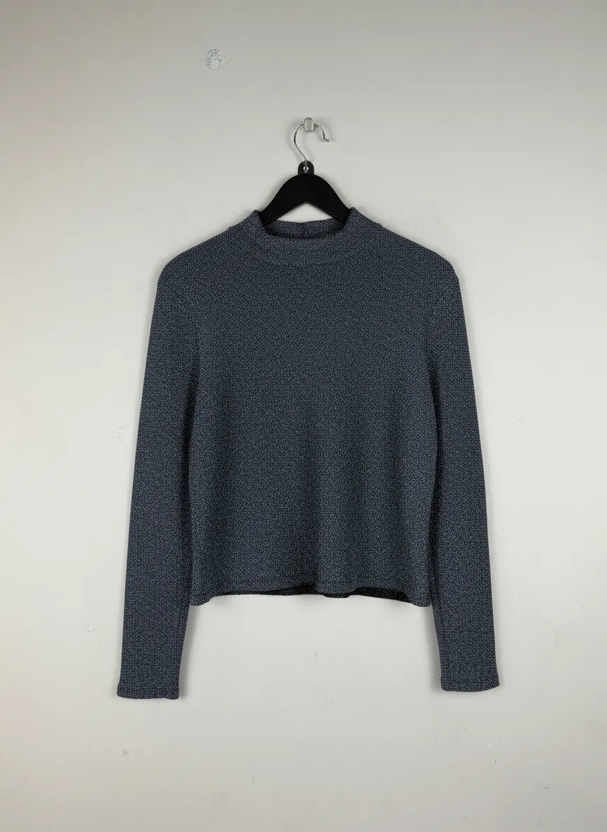 Buy online pre-used, pre-loved 100% Original branded clothes Atmosphere (WWCT-111) available in Pakistan. Top international UK brands available.