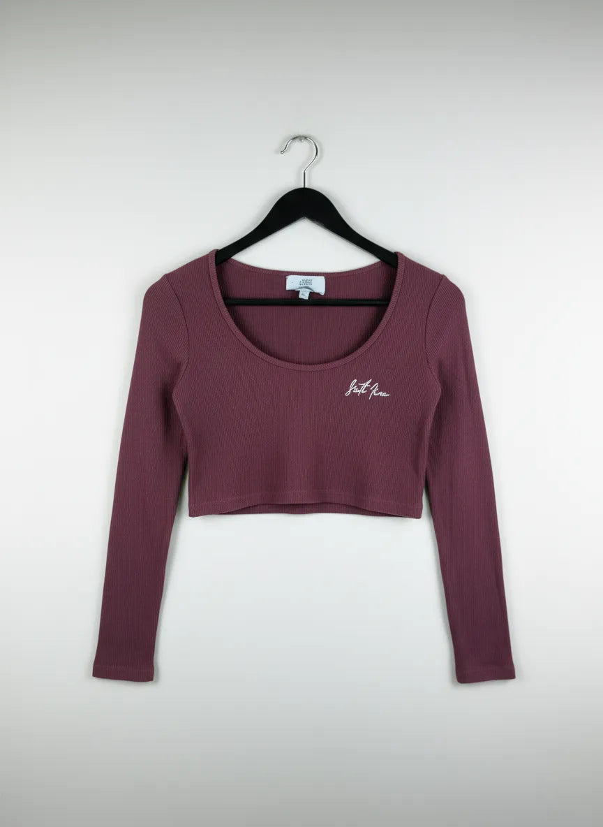 Buy online pre-used, pre-loved 100% Original branded clothes Sixty June (WWCT-158) available in Pakistan. Top international UK brands available.