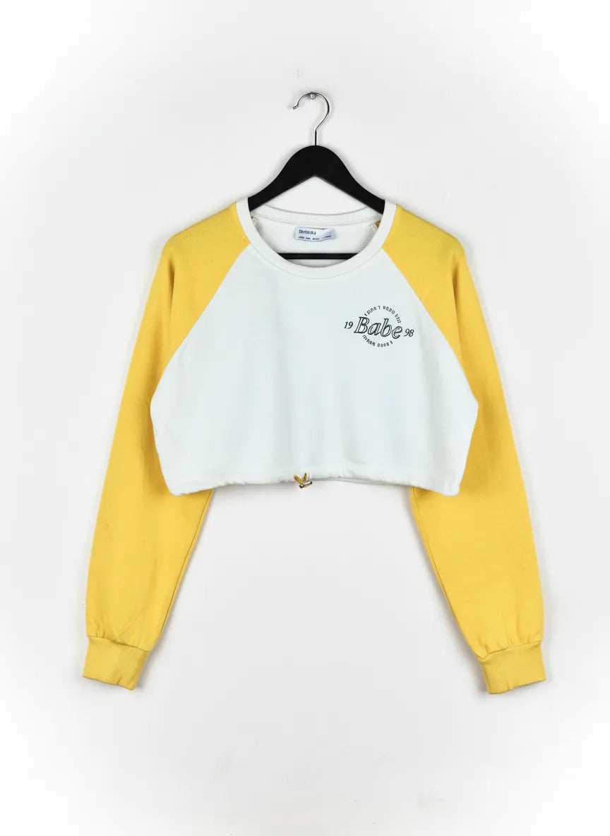 Buy online pre-used, pre-loved 100% Original branded clothes Bershka (WWCT-165) available in Pakistan. Top international UK brands available.