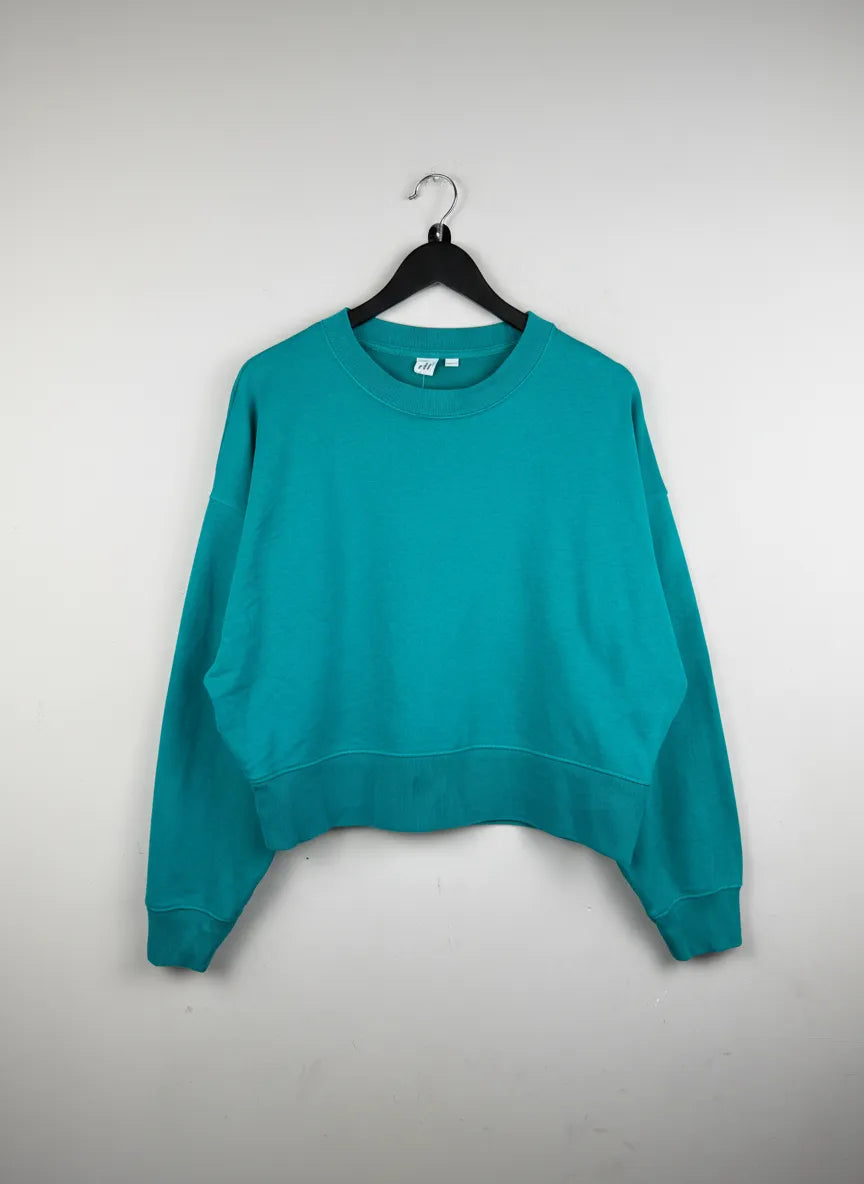 Buy online pre-used, pre-loved 100% Original branded clothes Gap (WWCT-174) available in Pakistan. Top international UK brands available.