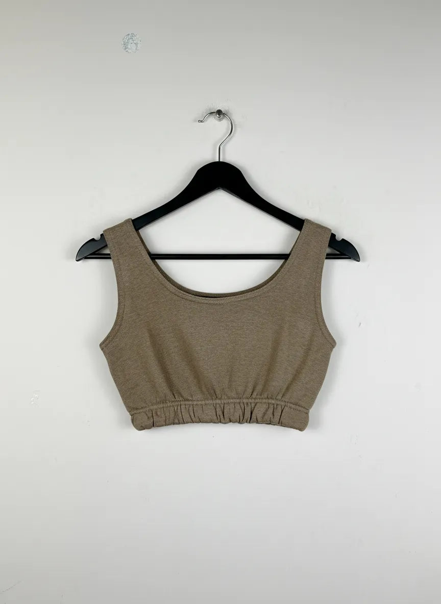 Buy online pre-used, pre-loved 100% Original branded clothes Classic (WWCT-187) available in Pakistan. Top international UK brands available.