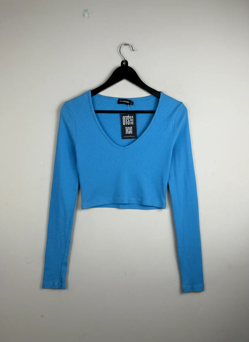 Buy online pre-used, pre-loved 100% Original branded clothes Prettylittlething (WWCT-216) available in Pakistan. Top international UK brands available.
