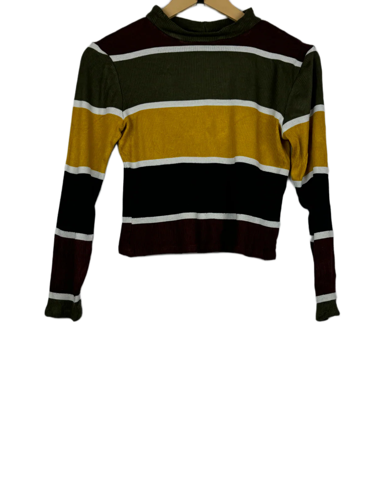 Buy online pre-used, pre-loved 100% Original branded clothes Lmtd (WWCT-22) available in Pakistan. Top international UK brands available.