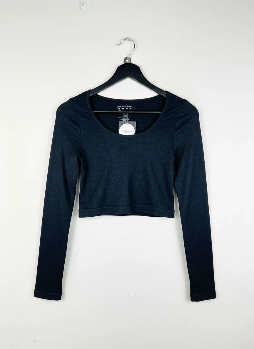Buy online pre-used, pre-loved 100% Original branded clothes Primark (WWCT-244) available in Pakistan. Top international UK brands available.