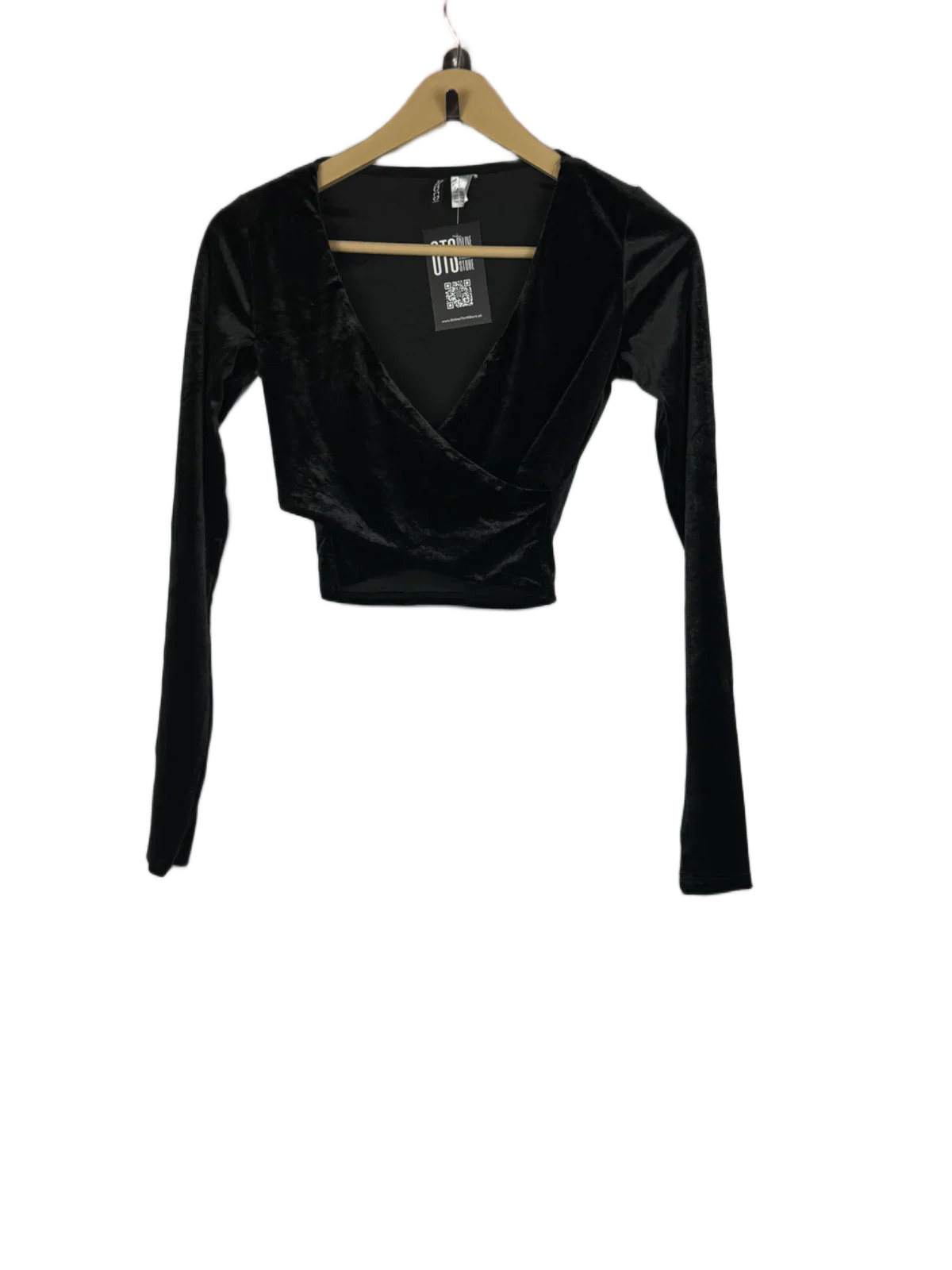 Buy online pre-used, pre-loved 100% Original branded clothes H&M (WWCT-45) available in Pakistan. Top international UK brands available.