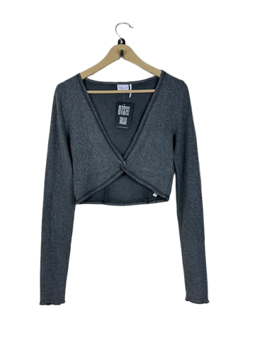 Buy online pre-used, pre-loved 100% Original branded clothes Urbn Uk (WWCT-89) available in Pakistan. Top international UK brands available.