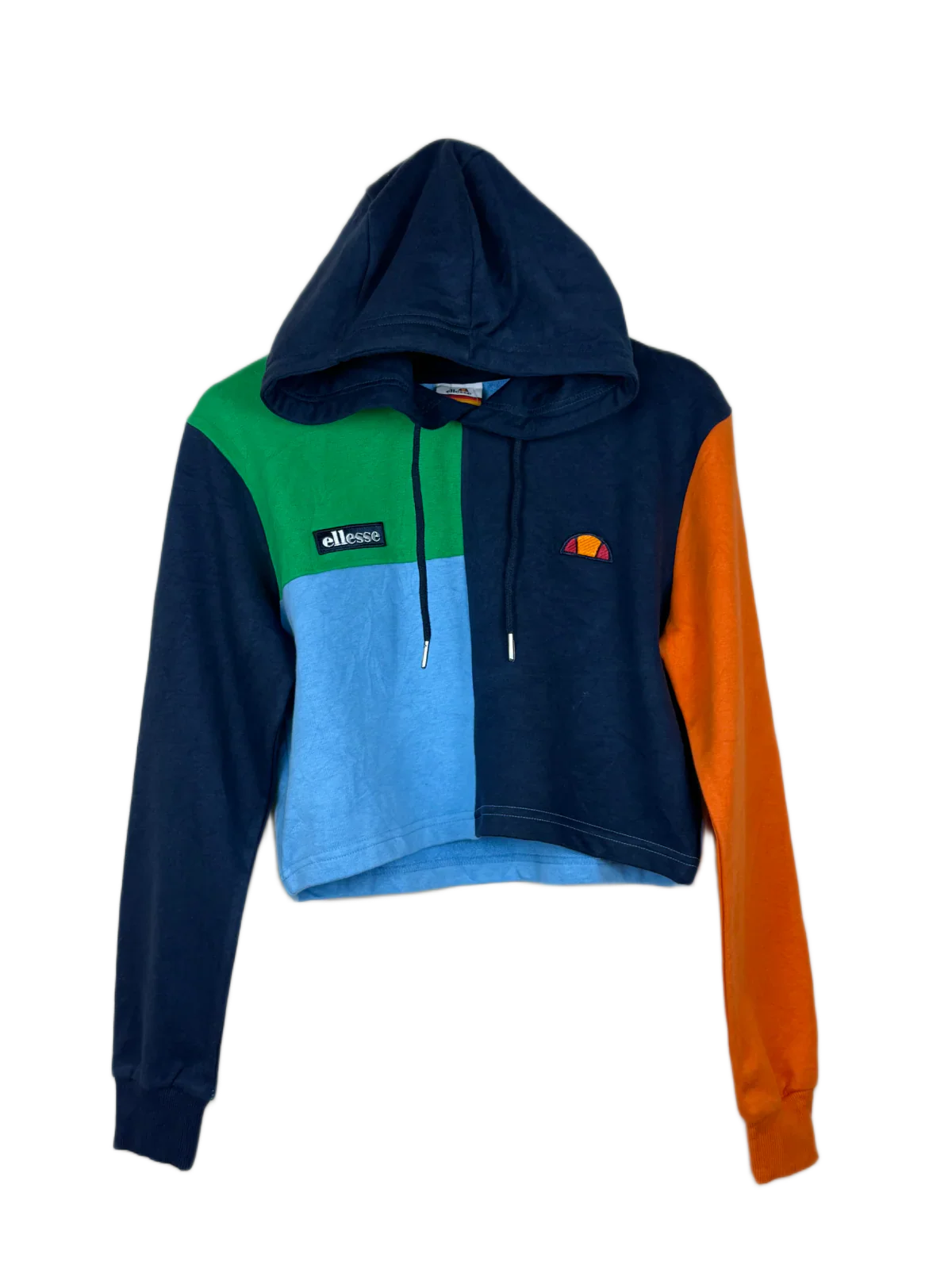 Buy online pre-used, pre-loved 100% Original branded clothes Ellesse (WWCT-98) available in Pakistan. Top international UK brands available.