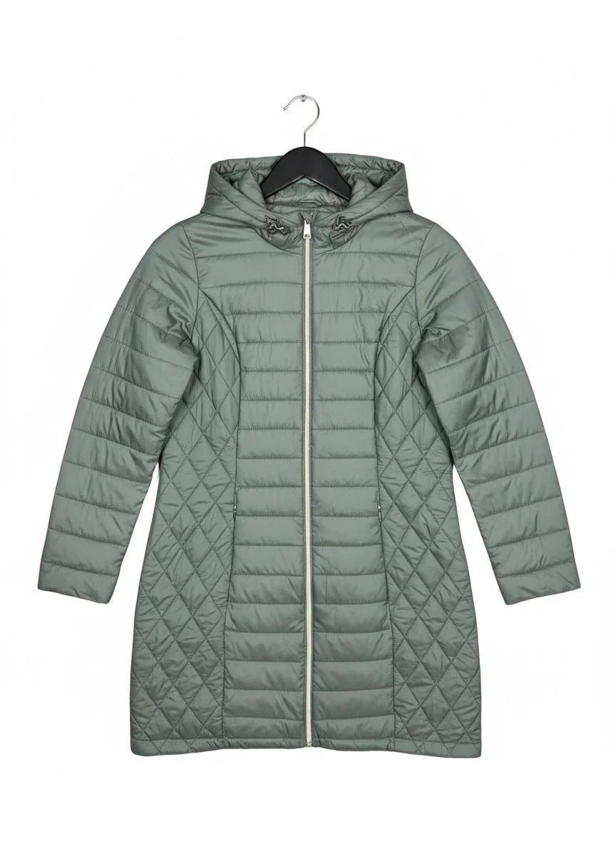 Buy online pre-used, pre-loved 100% Original branded clothes F&F (WJKT-55) available in Pakistan. Top international UK brands available.