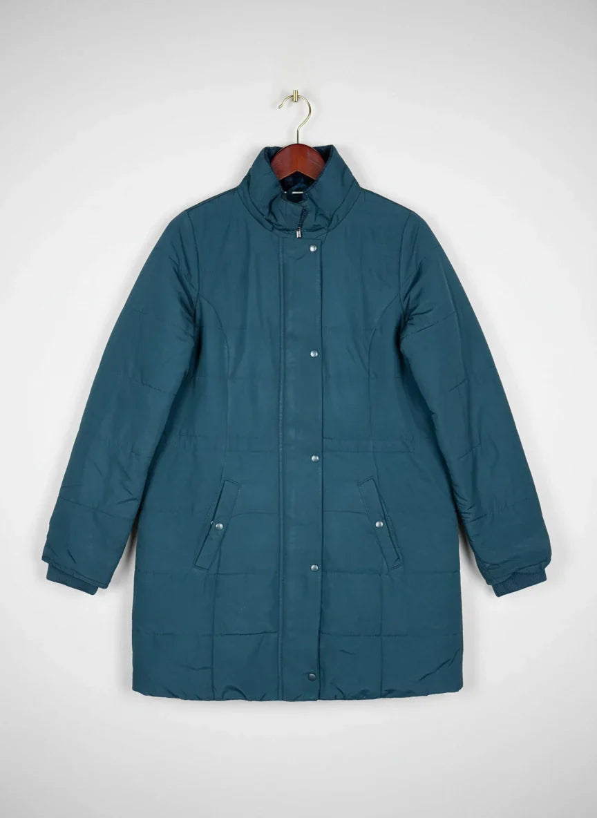 Buy online pre-used, pre-loved 100% Original branded clothes Esmara (WJKT-57) available in Pakistan. Top international UK brands available.