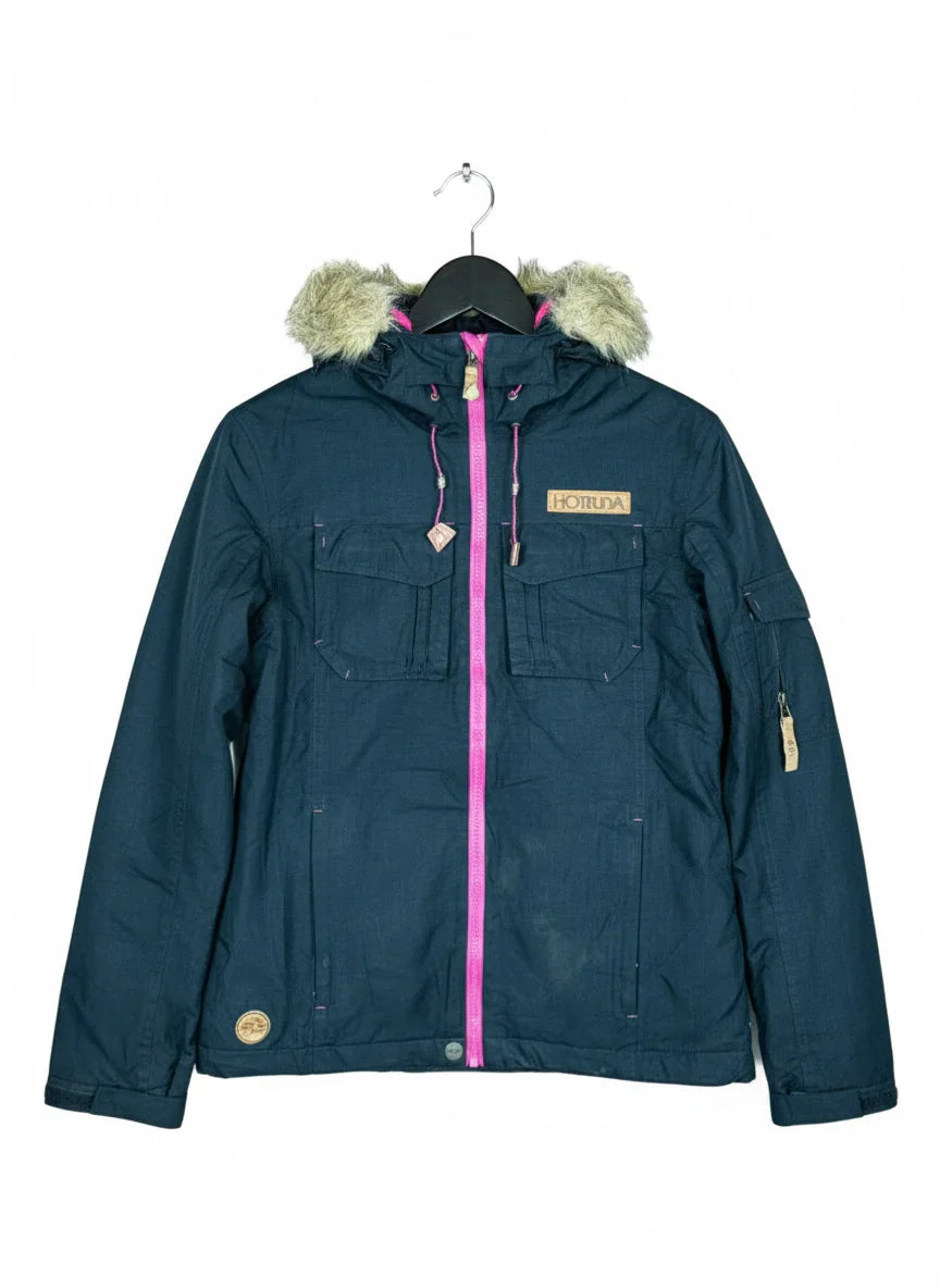 Buy online pre-used, pre-loved 100% Original branded clothes Hottuna (WJKT-67) available in Pakistan. Top international UK brands available.