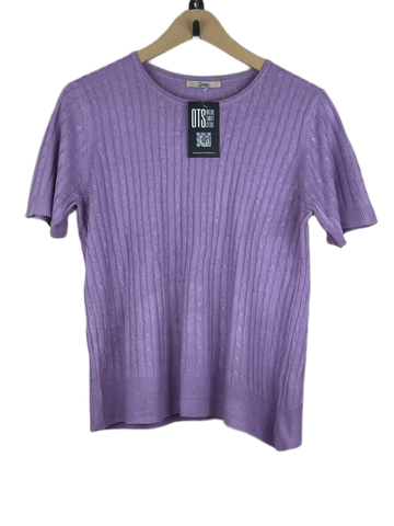Buy online pre-used, pre-loved 100% Original branded clothes Classic (wkt-121) available in Pakistan. Top international UK brands available.