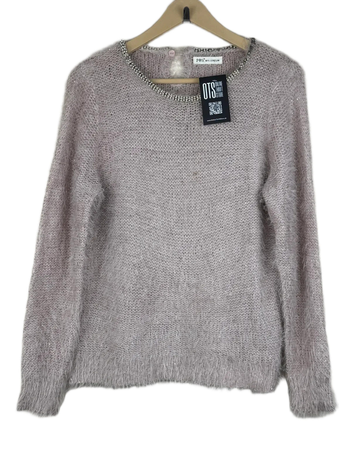 Buy online pre-used, pre-loved 100% Original branded clothes Millennium (wkt-152) available in Pakistan. Top international UK brands available.