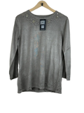 Buy online pre-used, pre-loved 100% Original branded clothes Unknown (wkt-188) available in Pakistan. Top international UK brands available.