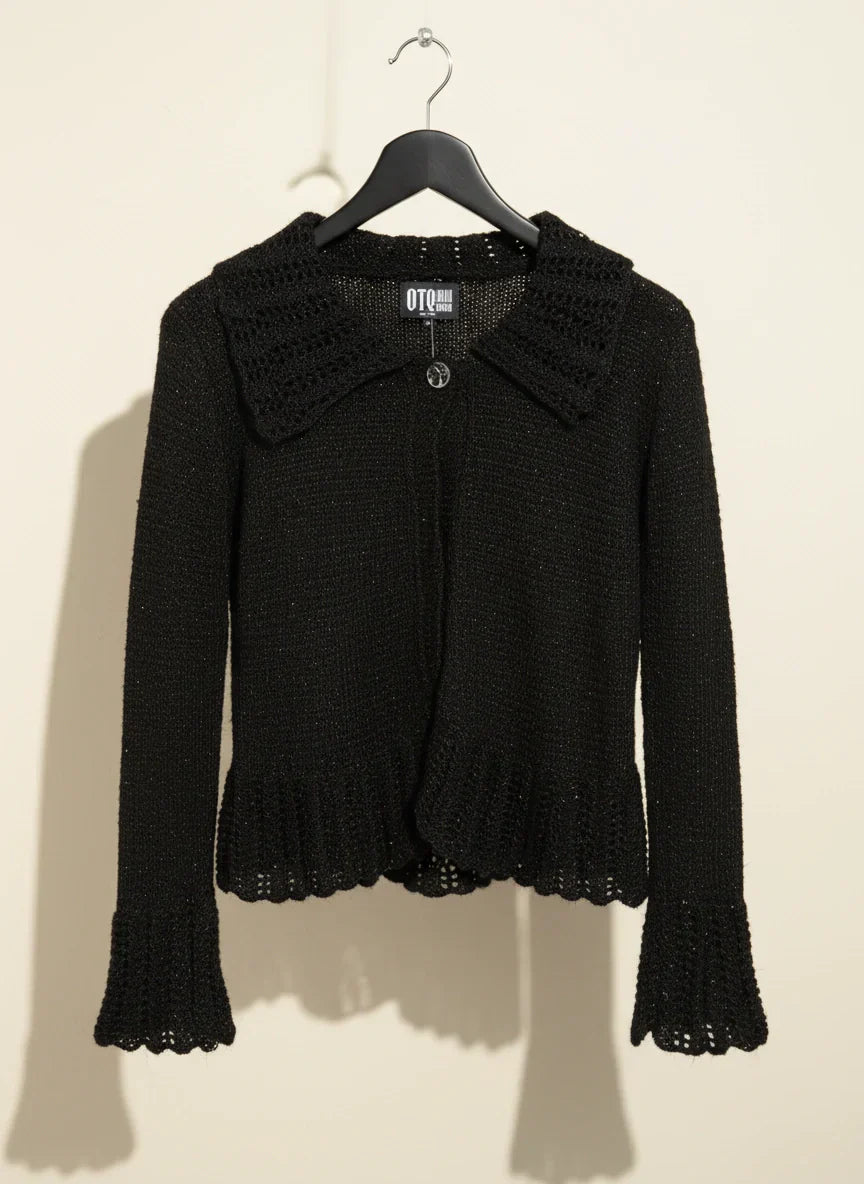 Buy online pre-used, pre-loved 100% Original branded clothes Unknown (wkt-224) available in Pakistan. Top international UK brands available.