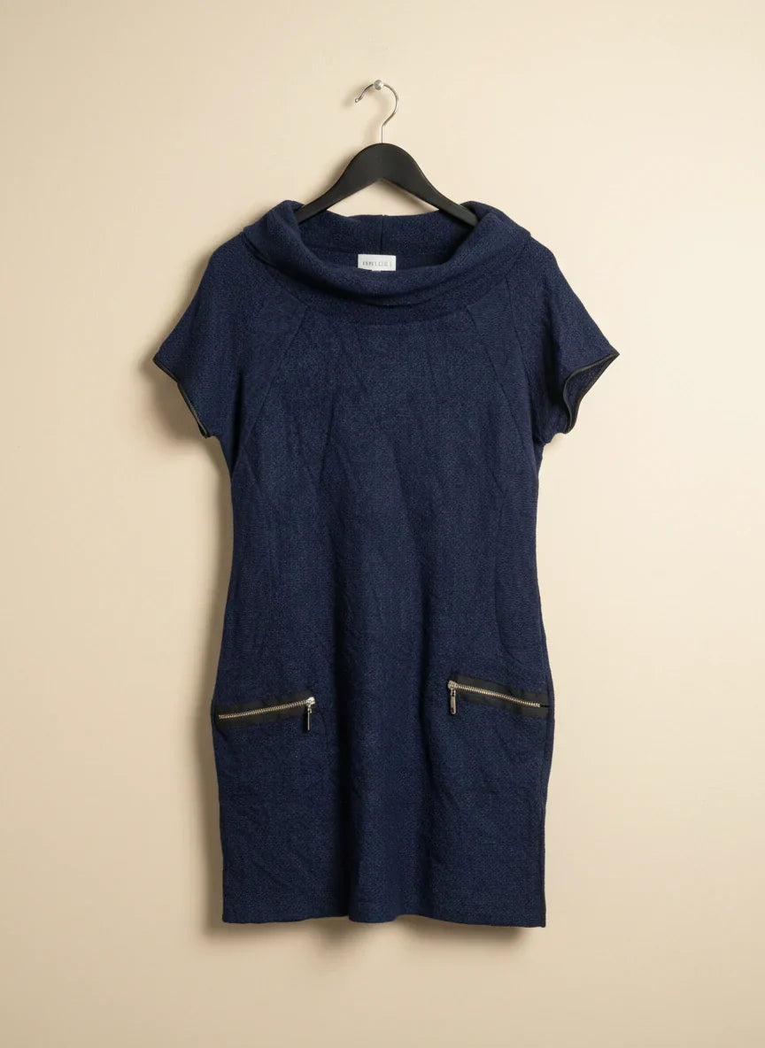 Buy online pre-used, pre-loved 100% Original branded clothes Apricot (wkt-233) available in Pakistan. Top international UK brands available.