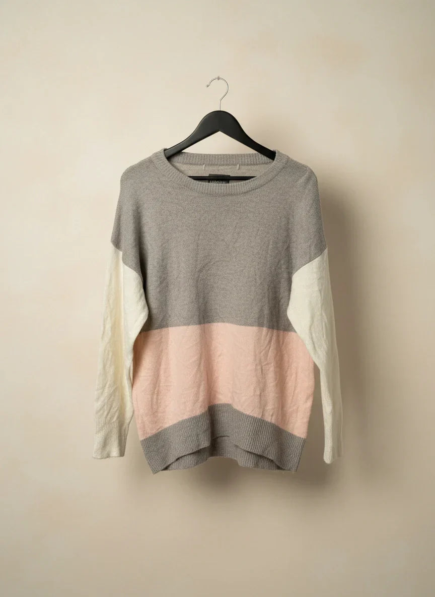 Buy online pre-used, pre-loved 100% Original branded clothes Nutmeg (wkt-238) available in Pakistan. Top international UK brands available.