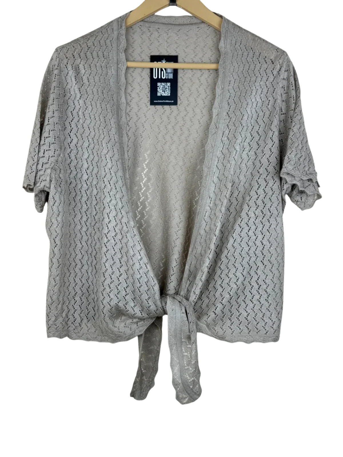 Buy online pre-used, pre-loved 100% Original branded clothes Unknown (wkt-42) available in Pakistan. Top international UK brands available.